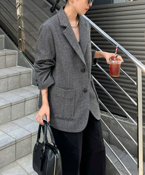 値下げ中【新品】FREDY EMUE★ダブルブレストジャケット グレー36 値下げ中【新品】FREDY EMUE☆ダブルブレストジャケット グレー36