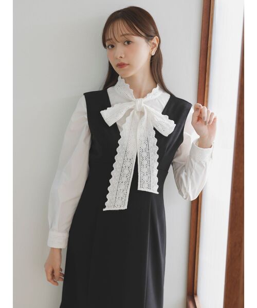 dazzlin（ダズリン）の「【森香澄コラボ】レースドッキングボウタイブラウス（シャツ/ブラウス・レディース・ベージュ/オフホワイト・FREE）」の4枚目の写真