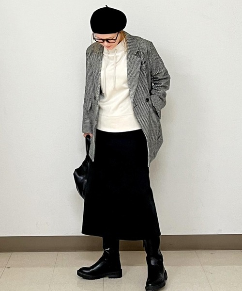 ikka（イッカ）の「【親子コーデ】GOKU楽フェイクスエードスピンドルプルオーバー（スウェット・レディース・ベージュ/モカ/ブラック/スカイブルー/ダークラベンダー・M/L/S）」の19枚目の写真