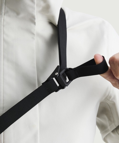 WEXLEY（ウェクスレイ）の「4WAY SLING PACK JAPAN LIMITED