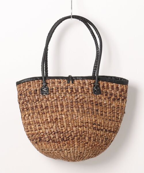 UNBILLION（アンビリオン）の「アフリカンスクエアー AFRICANSQUARE / バナナバッグ手提（かごバッグ・レディース・ベージュ・FREE）」の4枚目の写真