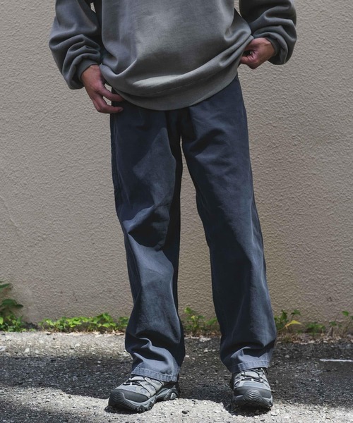 URBAN RESEARCH DOORS（アーバンリサーチドアーズ）の「ダックストレートパンツ（その他パンツ・メンズ・スミクロ/ベージュ・MEDIUM/LARGE）」の22枚目の写真