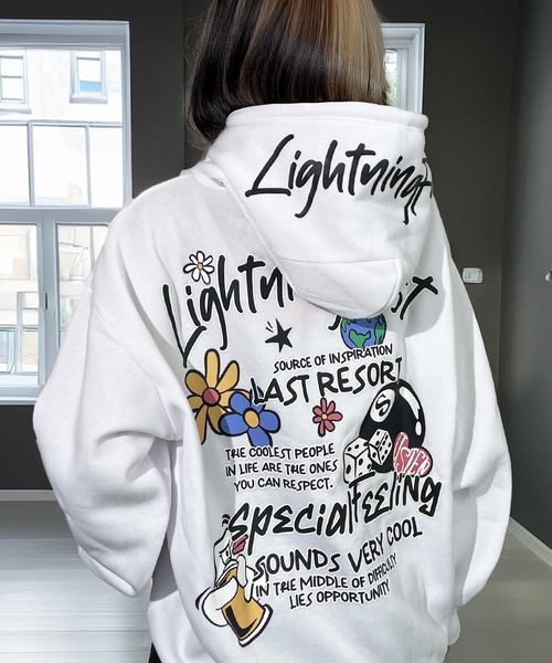 セール】一目惚れ 映えグラフィック フードロゴ 暖か 裏起毛 パーカー