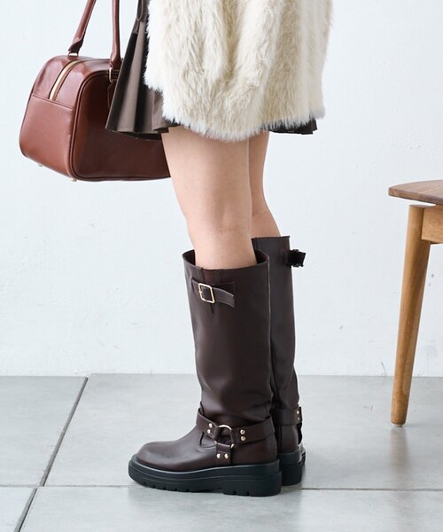 w closet(ダブルクローゼット)の「エンジニアブーツ(ブーツ・レディース・ブラック/ブラウン・MEDIUM/SMALL/LARGE)」の15枚目の写真