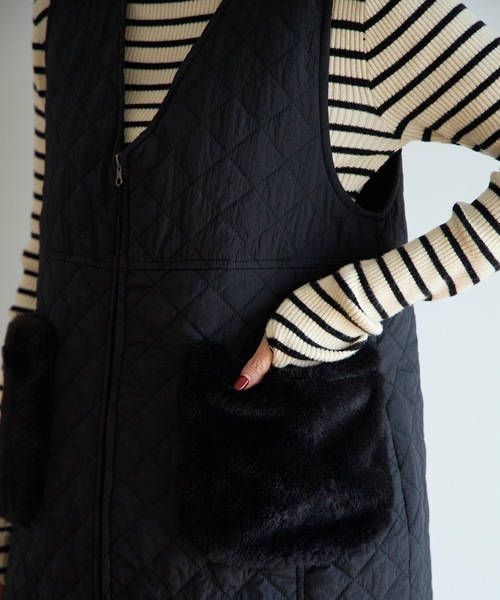 M y u(ミュー)の「ファーポケット キルティング ジレワンピ(ワンピース・レディース・ブラック・FREE)」の5枚目の写真