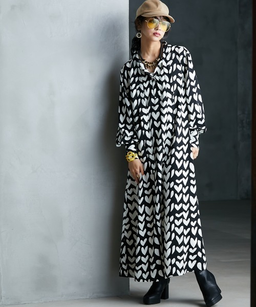 ハートプリントボウタイロングワンピース ＜大きいサイズ有＞GEVS