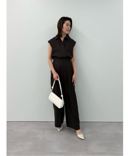 UR'S（ユアーズ）の「リネンライクサイドベルトデザインタックワイドパンツ（その他パンツ・レディース・ブラック/アイボリー/ダークブラウン/ブルー系その他/ダークグレー/サンドベージュ・S/M/L）」の11枚目の写真