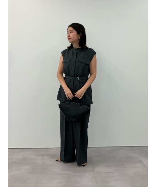 UR'S（ユアーズ）の「リネンライクサイドベルトデザインタックワイドパンツ（その他パンツ・レディース・ブラック/アイボリー/ダークブラウン/ブルー系その他/ダークグレー/サンドベージュ・S/M/L）」の10枚目の写真