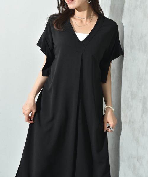 INTERPLANET(インタープラネット)の「【CLOCHE】接触冷感Vネックワンピース(ワンピース・レディース・ベージュ/グリーン/ブラック・FREE)」の13枚目の写真