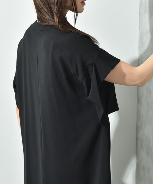INTERPLANET(インタープラネット)の「【CLOCHE】接触冷感Vネックワンピース(ワンピース・レディース・ベージュ/グリーン/ブラック・FREE)」の16枚目の写真
