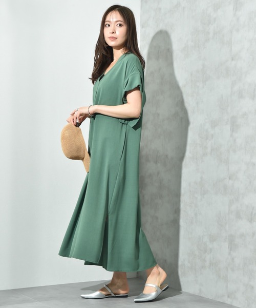 INTERPLANET(インタープラネット)の「【CLOCHE】接触冷感Vネックワンピース(ワンピース・レディース・ベージュ/グリーン/ブラック・FREE)」の19枚目の写真