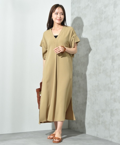 INTERPLANET(インタープラネット)の「【CLOCHE】接触冷感Vネックワンピース(ワンピース・レディース・ベージュ/グリーン/ブラック・FREE)」の21枚目の写真