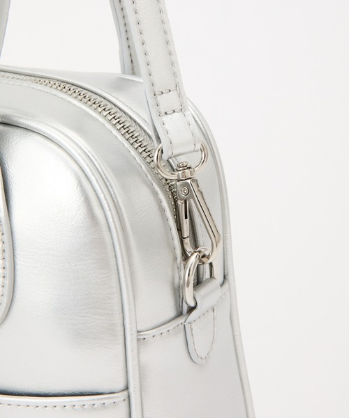 COLONY 2139(コロニートゥーワンスリーナイン)の「スクエアボストンバッグ(ボストンバッグ・レディース・シルバー/ライトグレー/ブラック・FREE)」の9枚目の写真