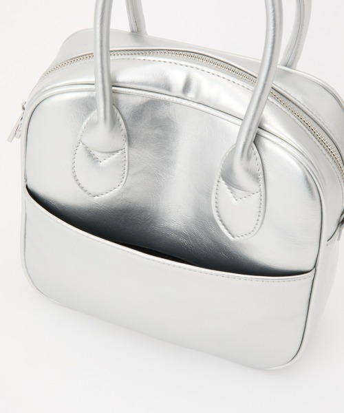 COLONY 2139(コロニートゥーワンスリーナイン)の「スクエアボストンバッグ(ボストンバッグ・レディース・シルバー/ライトグレー/ブラック・FREE)」の6枚目の写真