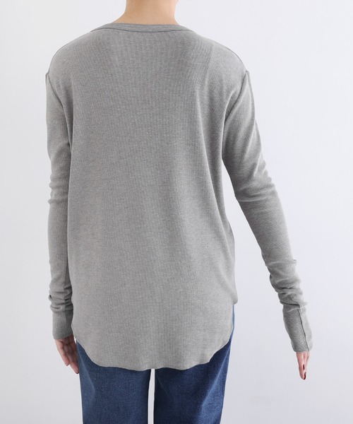 evernavy（エバーネイビー）の「【新色・新サイズ追加】テレコリブクルーネックプルオーバー（Tシャツ/カットソー・レディース・グレー/ネイビー/クリーム/オフホワイト/ブラック/チャコールグレー/ブラウン系その他・M/L）」の15枚目の写真