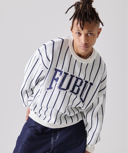 FUBU( フブ)の「FUBU フブ ブランド ロゴ 刺繍 ワッペン ストライプ クルーネック ニット プルオーバー セーター(ニット/セーター・メンズ・オフホワイト/ブラック・M/XXL/XL/L)」の1枚目の写真
