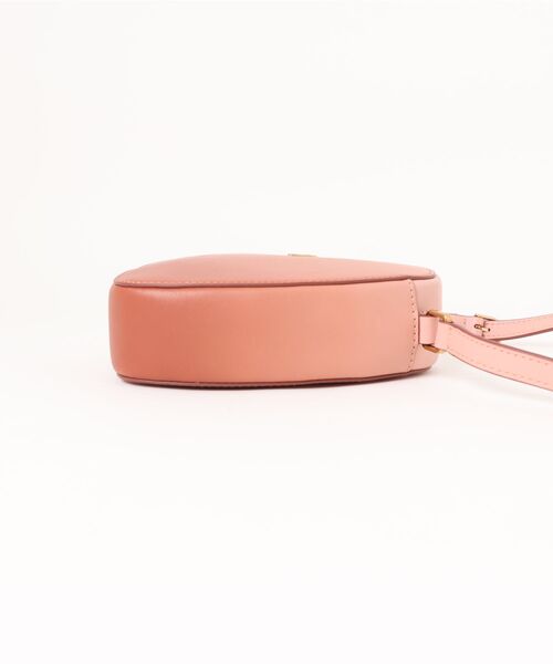 FOSSIL（フォッシル）の「フォッシル 斜めがけバッグ レディース レザー レッド スマホ収納可 ZB11125633（ハンドバッグ・レディース・レッド・FREE）」の6枚目の写真