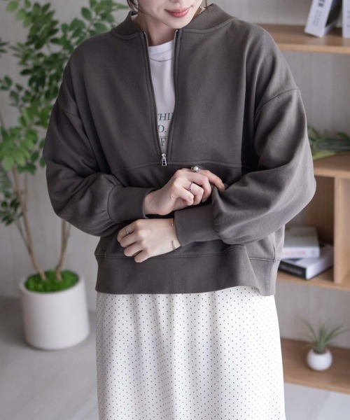 HusHusH(ハッシュアッシュ)の「HusHusH ジップショールプルオーバー(その他トップス・レディース・スミクロ/ネイビー系/ベージュ・L/M)」の6枚目の写真