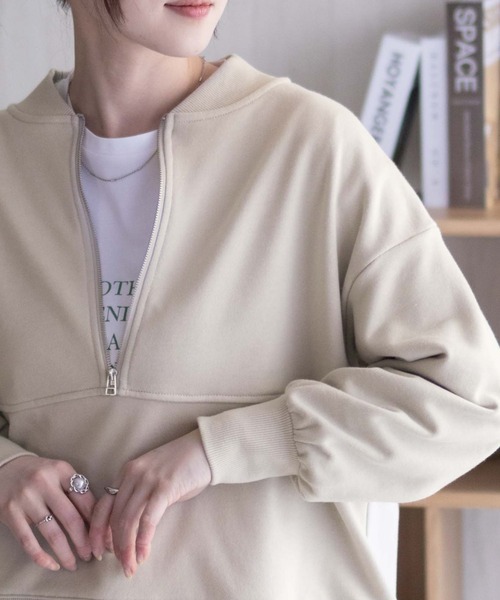 HusHusH(ハッシュアッシュ)の「HusHusH ジップショールプルオーバー(その他トップス・レディース・スミクロ/ネイビー系/ベージュ・L/M)」の11枚目の写真