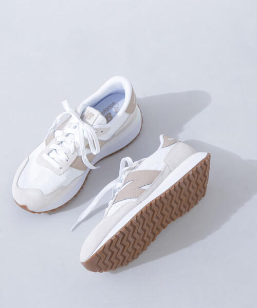 NATURAL BEAUTY BASIC（ナチュラルビューティーベーシック）の「◇ＮｅｗＢａｌａｎｃｅ　ＷＳ２３７（スニーカー・レディース・グレー/ベージュ・23.5cm/24.0cm）」の12枚目の写真