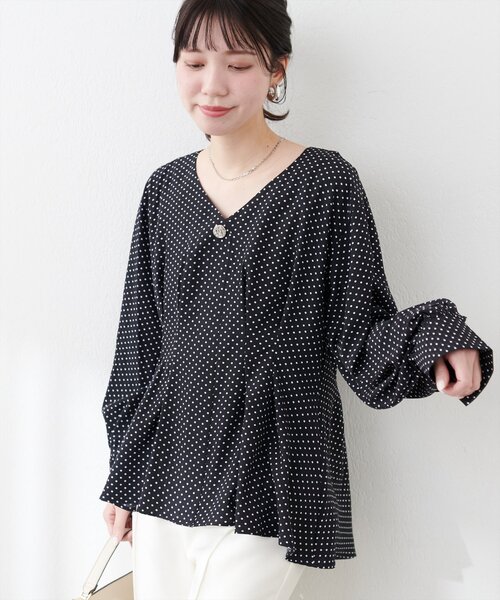 natural couture（ナチュラルクチュール）の「osonoタックデザインペプラムブラウス（シャツ/ブラウス・レディース・その他3/その他2/その他1/オフホワイト・FREE）」の21枚目の写真