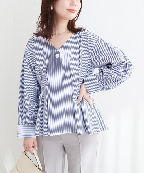 natural couture（ナチュラルクチュール）の「osonoタックデザインペプラムブラウス（シャツ/ブラウス・レディース・その他3/その他2/その他1/オフホワイト・FREE）」の16枚目の写真