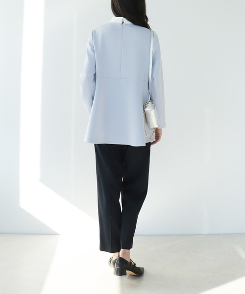 Jines（ジネス）の「≪WEB限定≫ 取り外し可ビジュー衿トップス【セットアップ可】（シャツ/ブラウス・レディース・ベージュ/ブラック/ライトブルー・38）」の5枚目の写真