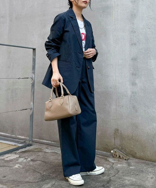 fredy emue（フレディエミュ）の「《セットアップ対応》綿ナイロンイージーストレートパンツ（その他パンツ・レディース・ベージュ/ネイビー・38/36）」の5枚目の写真