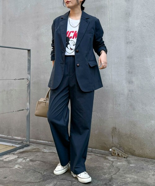 fredy emue（フレディエミュ）の「《セットアップ対応》綿ナイロンイージーストレートパンツ（その他パンツ・レディース・ベージュ/ネイビー・38/36）」の6枚目の写真