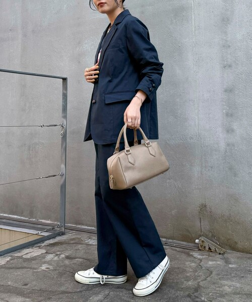 fredy emue（フレディエミュ）の「《セットアップ対応》綿ナイロンイージーストレートパンツ（その他パンツ・レディース・ベージュ/ネイビー・38/36）」の7枚目の写真