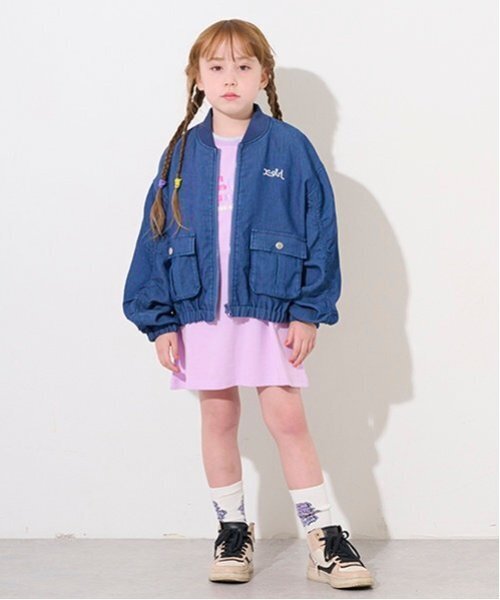 X-girl Stages（エックスガールステージス）の「ラメ発泡ロゴTワンピース（ワンピース・キッズ・ラベンダー/ブラック・140cm/130cm/120cm/110cm/100cm/90cm/80ｃｍ）」の4枚目の写真