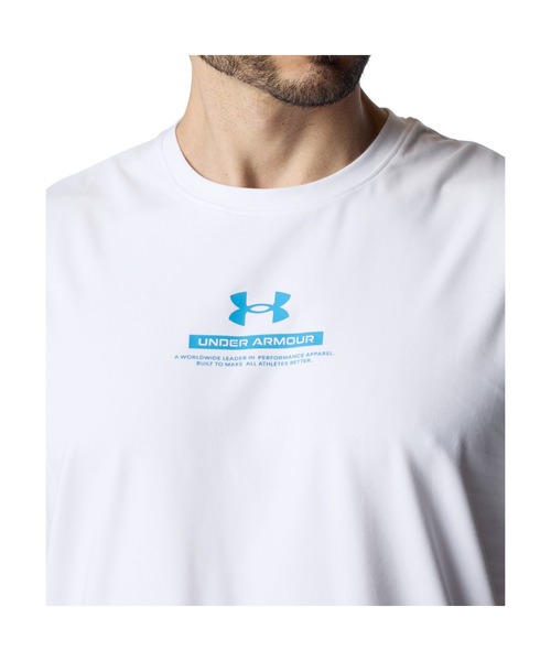 UNDER ARMOUR（アンダーアーマー）の「【別注】アンダーアーマー  UAモチベート グラフィック ロングスリーブ Tシャツ 限定コラボ（Tシャツ/カットソー・メンズ・ブルー/ホワイト/ダークグレー・M/L/LL/3L/S）」の5枚目の写真