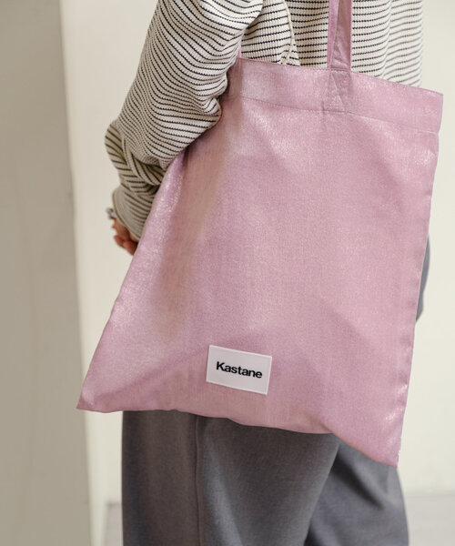 Kastane（カスタネ）の「【4色展開/A4サイズ】シャイニーマルチトートBAG（トートバッグ・レディース・ベビーピンク/アイボリー/シルバー/ゴールド・FREE）」の13枚目の写真
