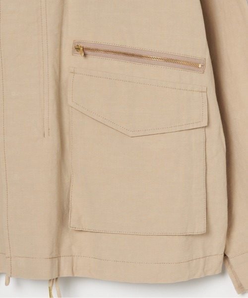 HELIOPOLE(エリオポール)の「MILITARY BLOUSON(ブルゾン・レディース・オリーブ/ベージュ・38)」の9枚目の写真