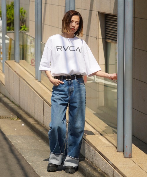 RVCA（ルーカ）の「RVCA メンズ DAY DREAM RVCA SS Tシャツ 【2025年春夏モデル】/ルーカロゴクルーネック半袖Tシャツ（Tシャツ/カットソー・メンズ・マスタード/ホワイト/グリーン系その他/グレー系その他/ブラック・MEDIUM/SMALL/X-LARGE/LARGE）」の21枚目の写真