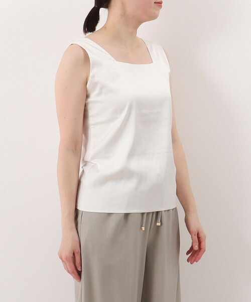 MICO COULIER(ミコクリエ)の「スクエアネックサテンドッキングタンクトップ(Tシャツ/カットソー・レディース・キナリ/ブラック/オフホワイト/チャコールグレー・38)」の10枚目の写真