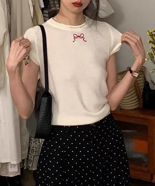 Lace Ladies(レースレディース)の「バックリボン クルーネック 半袖 ニット プルオーバー(ニット/セーター・レディース・ブラック×ホワイト/ピンク/アイボリー/ブラック・FREE)」の2枚目の写真