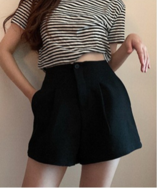 Per sist ence(パーシエンス)の「タックショートパンツ(その他パンツ・レディース・ブラウン/ブラック・LARGE/MEDIUM)」の4枚目の写真
