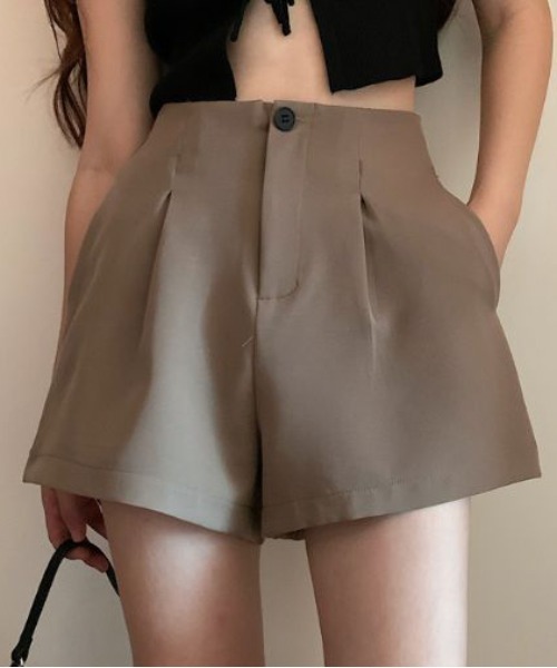 Per sist ence(パーシエンス)の「タックショートパンツ(その他パンツ・レディース・ブラウン/ブラック・LARGE/MEDIUM)」の13枚目の写真