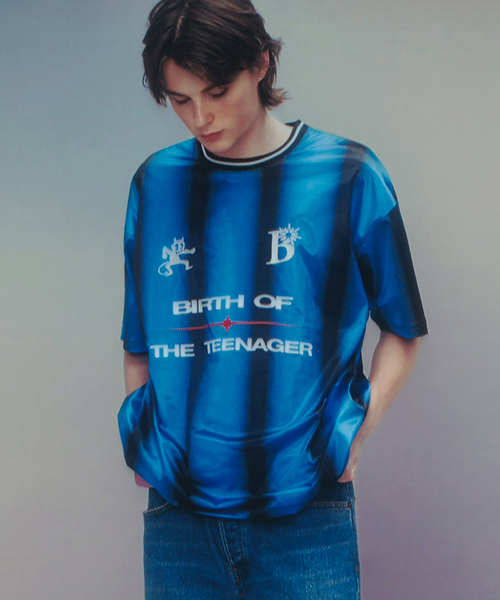BOTT（ボット）の「BoTT / ボット Gradient Soccer Shirt（Tシャツ
