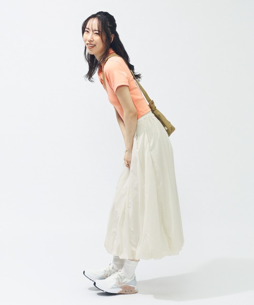 NIKE（ナイキ）の「ナイキ NIKE ナイキ  NSW エッセンシャル S/S ポロ（ポロシャツ・レディース・ブルー/オフホワイト/ライラック/ブラック/テラコッタ・S/M/L）」の17枚目の写真