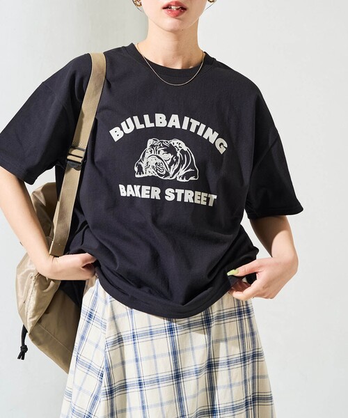 FREAK'S STORE(フリークスストア)の「限定展開 アニマル カレッジ 半袖 Tシャツ(Tシャツ/カットソー・レディース・スミクロ/オレンジ/ネイビー/ライトグレー/ブラック/ライトベージュ/オフホワイト/ナチュラル・フリ-)」の3枚目の写真