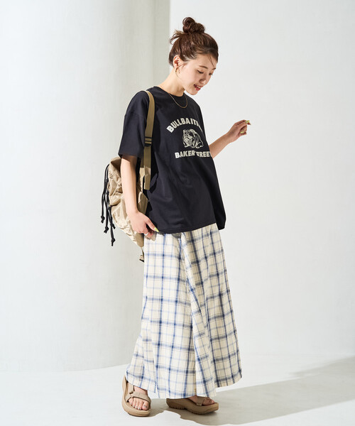 FREAK'S STORE（フリークスストア）の「限定展開　アニマル カレッジ 半袖 Tシャツ（Tシャツ/カットソー・レディース・スミクロ/オレンジ/ネイビー/ライトグレー/ブラック/ライトベージュ/オフホワイト/ナチュラル・ﾌﾘ-）」の17枚目の写真