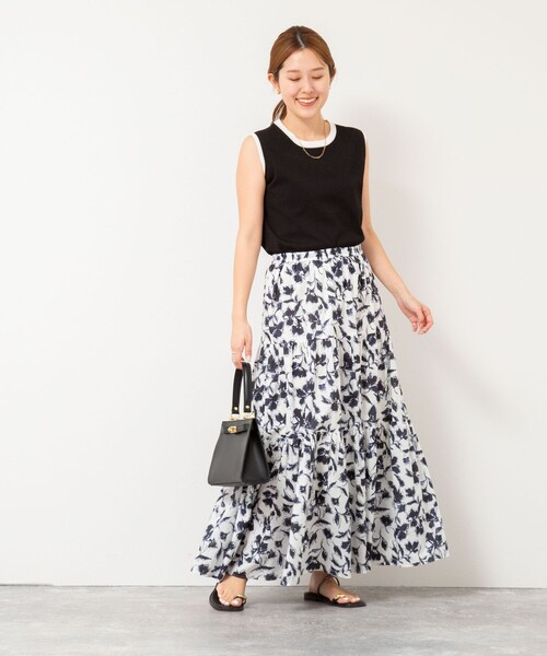 NOLLEY’S Sophi(ノーリーズソフィ)の「アートフラワーティアードスカート(スカート・レディース・オレンジ系その他/ブラック系その他・38/36)」の6枚目の写真