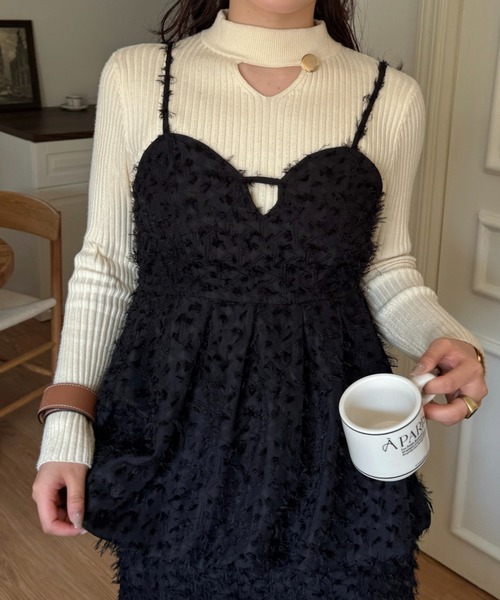 efill(エフィル)の「バック リボン フラワー ジャガード ビスチェ(Tシャツ/カットソー・レディース・ホワイト/アイボリー/ブラック・S/M)」の10枚目の写真