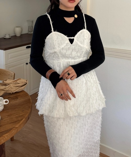 efill(エフィル)の「バック リボン フラワー ジャガード ビスチェ(Tシャツ/カットソー・レディース・ホワイト/アイボリー/ブラック・S/M)」の17枚目の写真