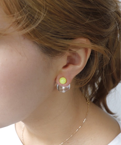 Three Four Time（ｽﾘｰﾌｫｰﾀｲﾑ）の「ネオンカラー×クリアボールキャッチピアス（ピアス（両耳用）・レディース・グリーン/ピンク/イエロー・FREE）」の13枚目の写真