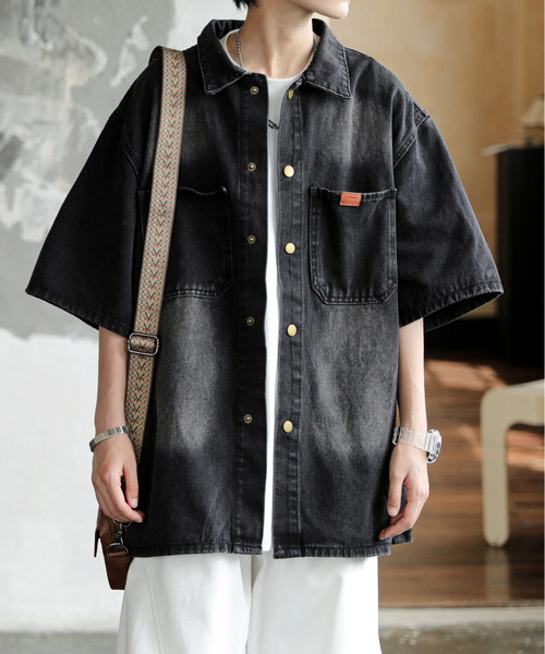 neos(ネオス)の「【neos】ルーズシルエット ヴィンテージライク ワンポイント ハーフスリーブ デニム シャツ(シャツ/ブラウス・メンズ・ブラック/ブルー・MEDIUM/X-LARGE/LARGE)」の7枚目の写真