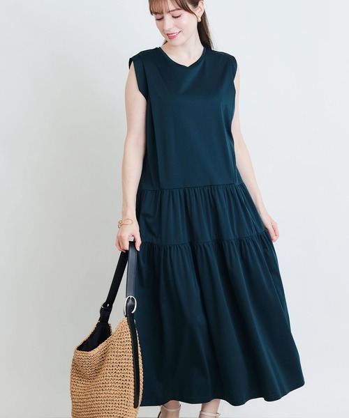 PICCIN（ピッチン）の「ノースリーブティアードカットワンピース（ワンピース・レディース・ブラック/ブルー/レッド/モスグリーン・M）」の3枚目の写真