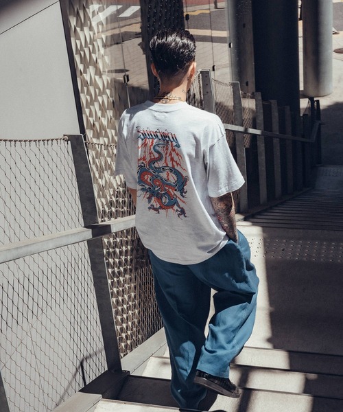 Subciety(サブサエティ)の「Eastern dragon Tee(Tシャツ/カットソー・メンズ・ブラック/ホワイト/グレー・SMALL/MEDIUM/LARGE/X-LARGE/XX-LARGE)」の4枚目の写真